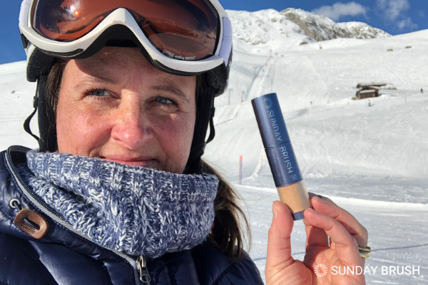5 tips voor een goede zonbescherming op wintersport - Sunday Brush