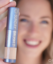Mineral sunscreen powder - Sunday Brush